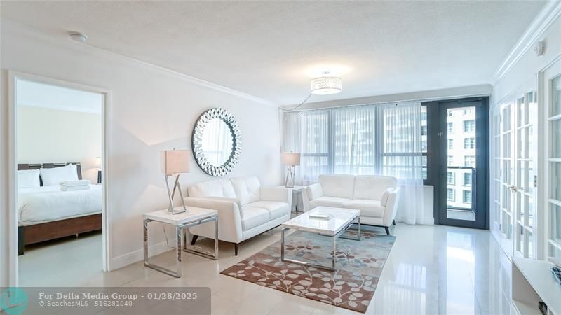 5225 Collins Ave, Unit 1417, Miami Beach, FL 33140 Photo