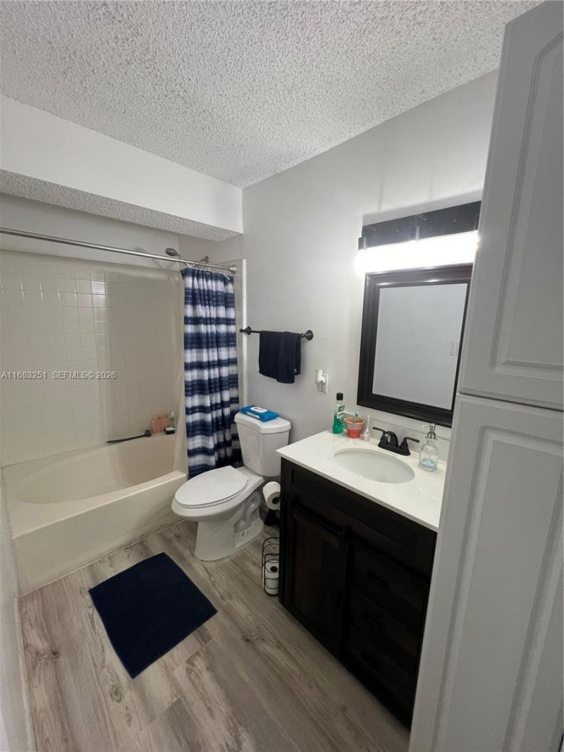 15551 SW 104th Ter, Unit 828, Miami, FL 33196 Photo