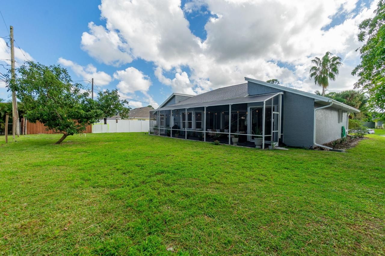 1211 SW Porter Road, Port Saint Lucie, FL 34953 Photo