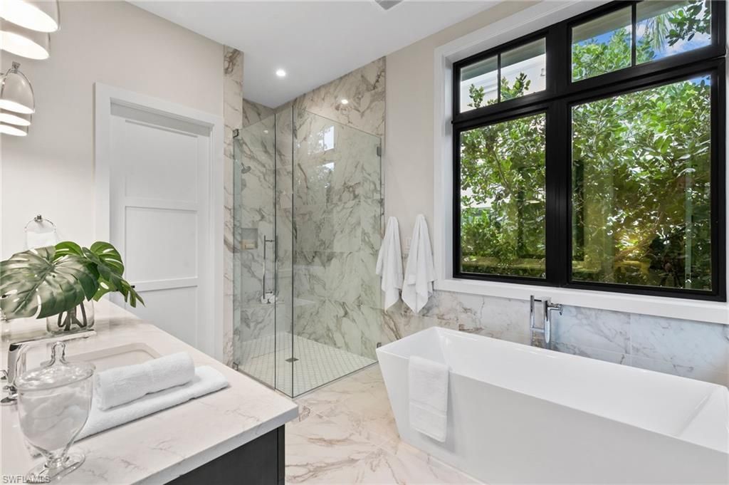 1191 7th Ave N, Naples, FL 34102 Photo