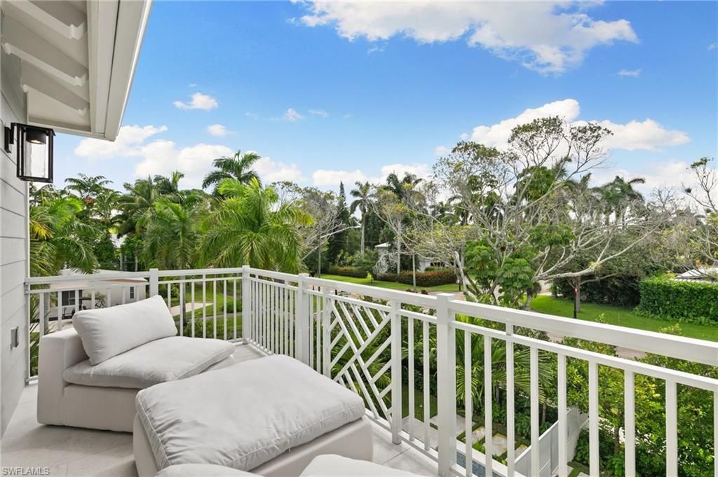 1191 7th Ave N, Naples, FL 34102 Photo