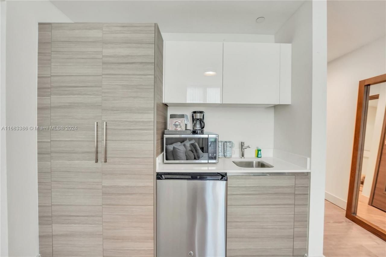 777 N Ocean Dr, Unit S316, Hollywood, FL 33019 Photo