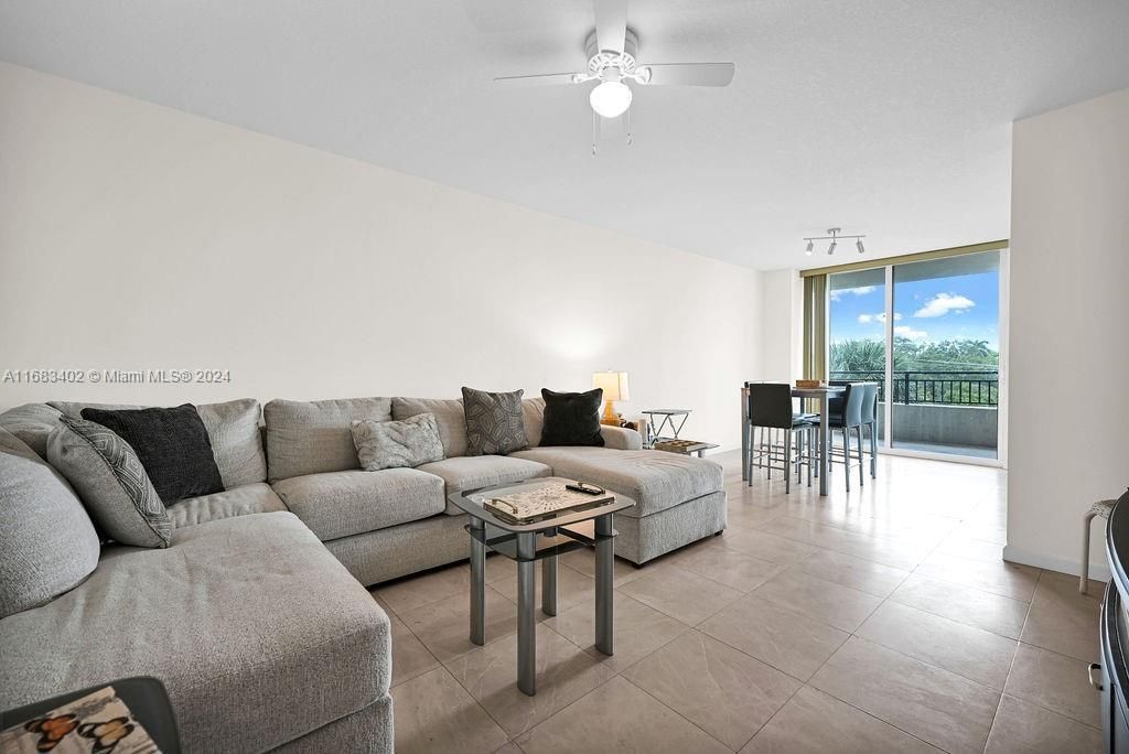 610 W Las Olas Blvd, Unit 312N, Fort Lauderdale, FL 33312 Photo