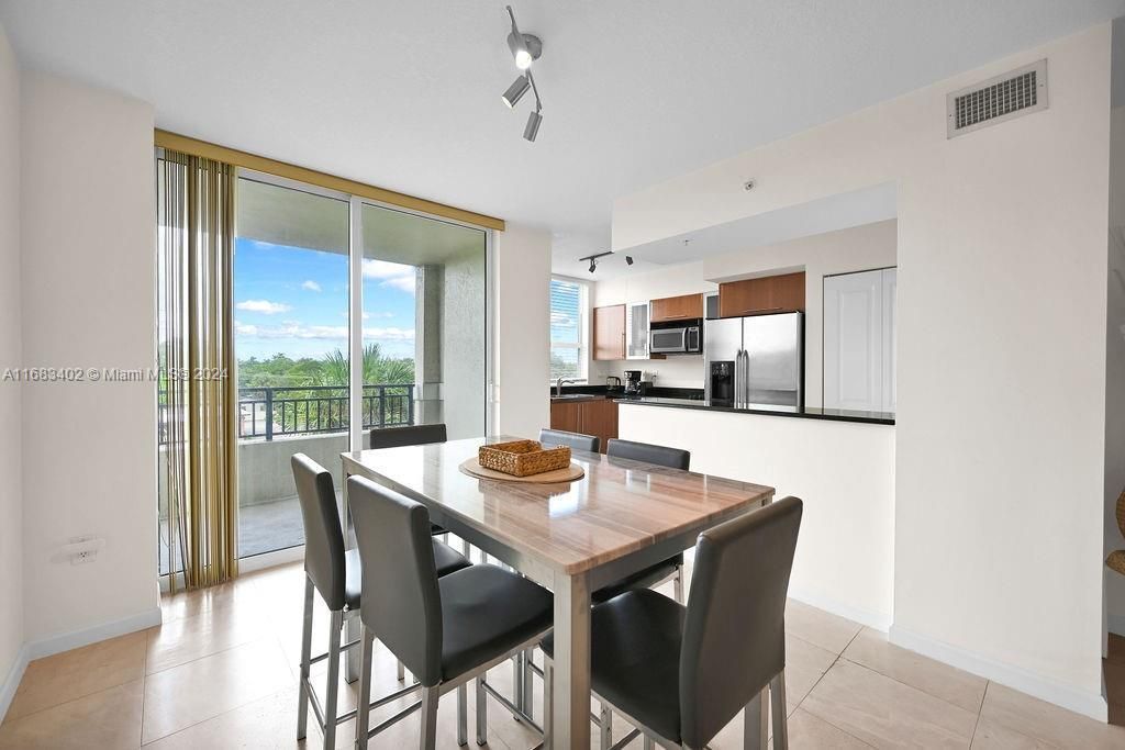 610 W Las Olas Blvd, Unit 312N, Fort Lauderdale, FL 33312 Photo