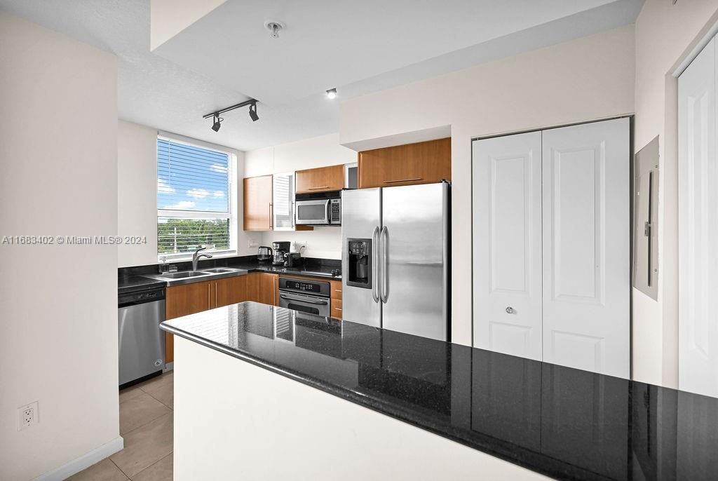 610 W Las Olas Blvd, Unit 312N, Fort Lauderdale, FL 33312 Photo