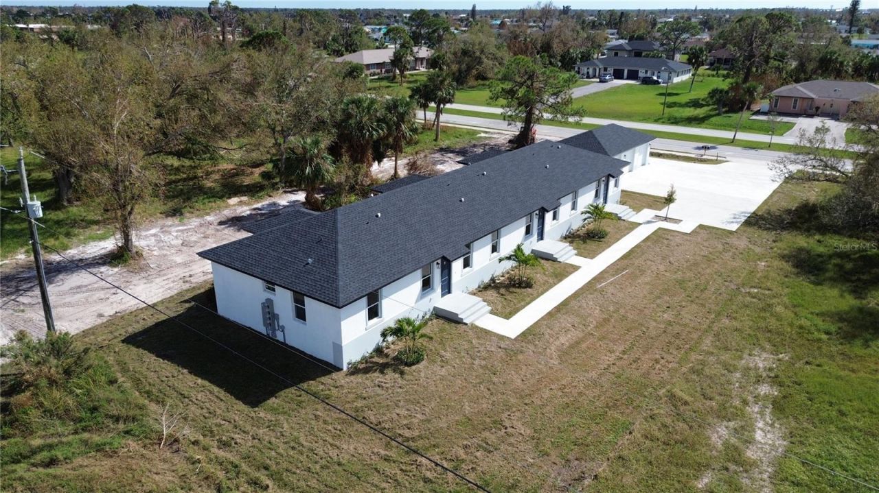 260 Rotonda Boulevard, Rotonda West, FL 33947 Photo