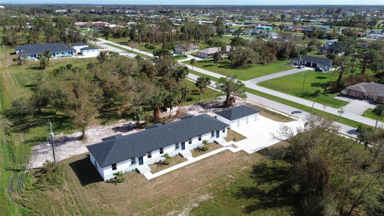 260 Rotonda Boulevard, Rotonda West, FL 33947 Photo