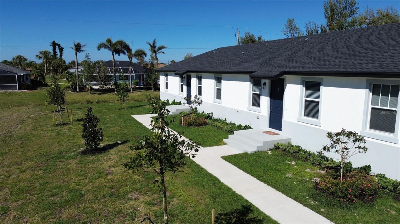 260 Rotonda Boulevard, Rotonda West, FL 33947 Photo