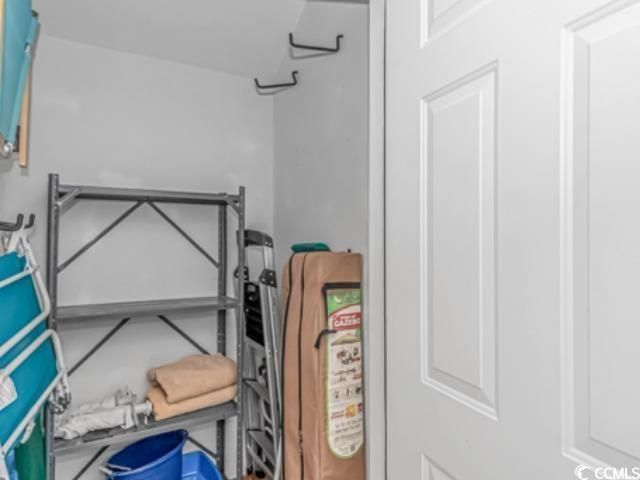 5804 Longwood Dr. Photo 26