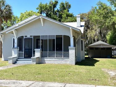 312 OAK Street, Crescent City, FL 32112