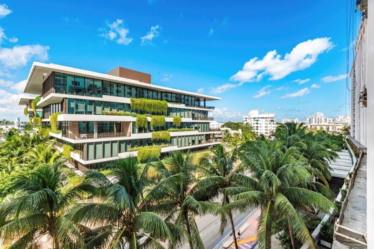 2301 Collins Ave, Unit 534, Miami Beach, FL 33139 Photo