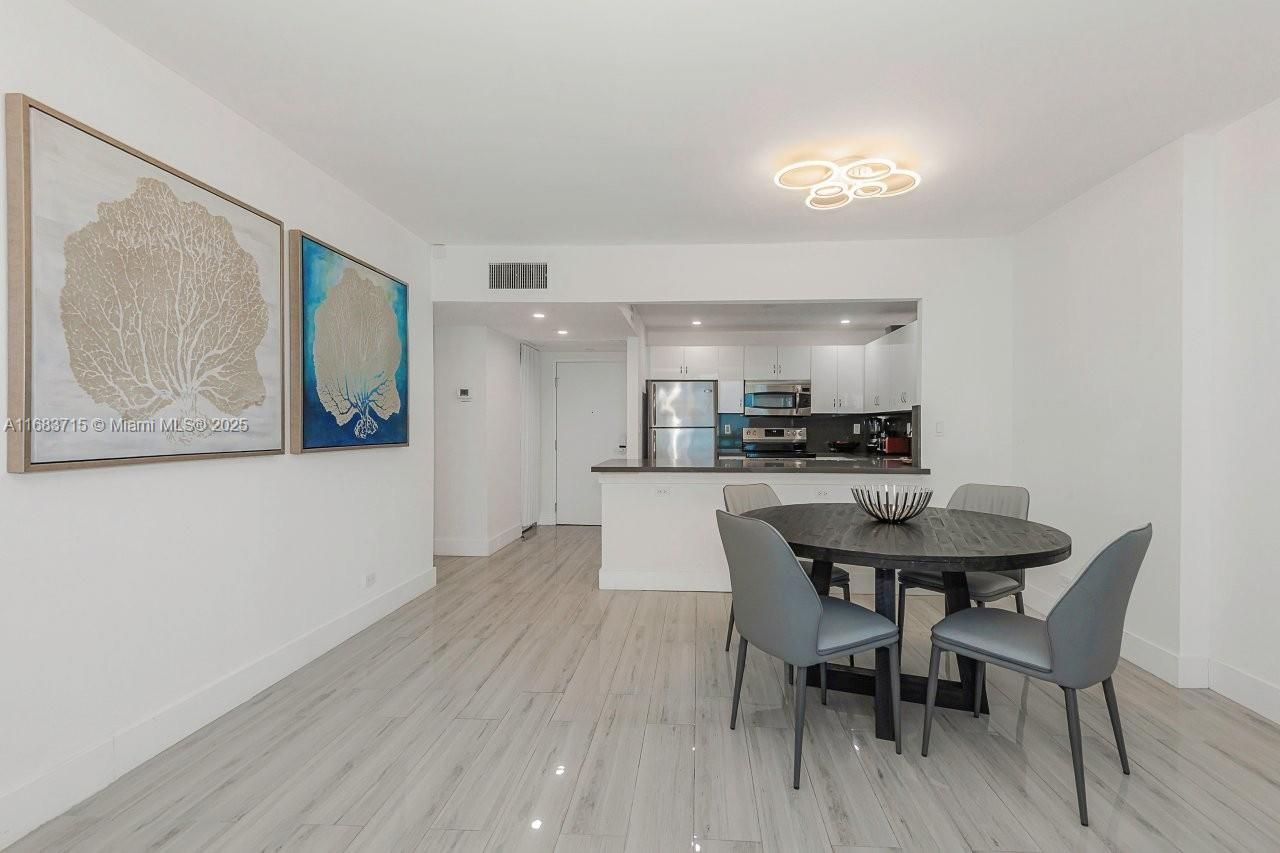 2301 Collins Ave, Unit 534, Miami Beach, FL 33139 Photo