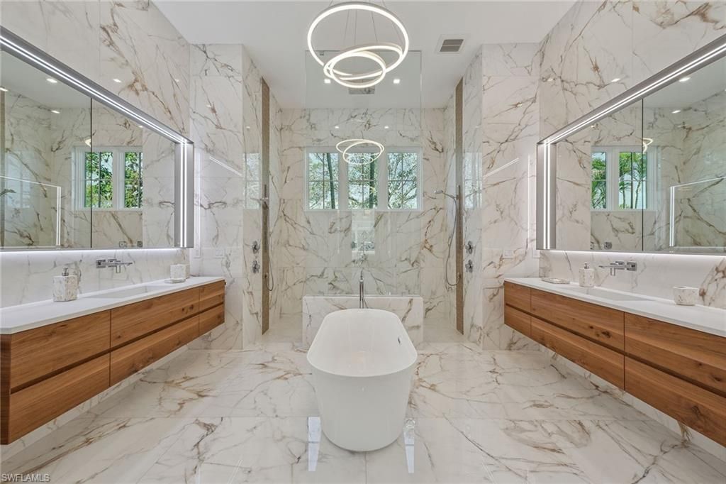 3280 Crayton Rd, Naples, FL 34103 Photo