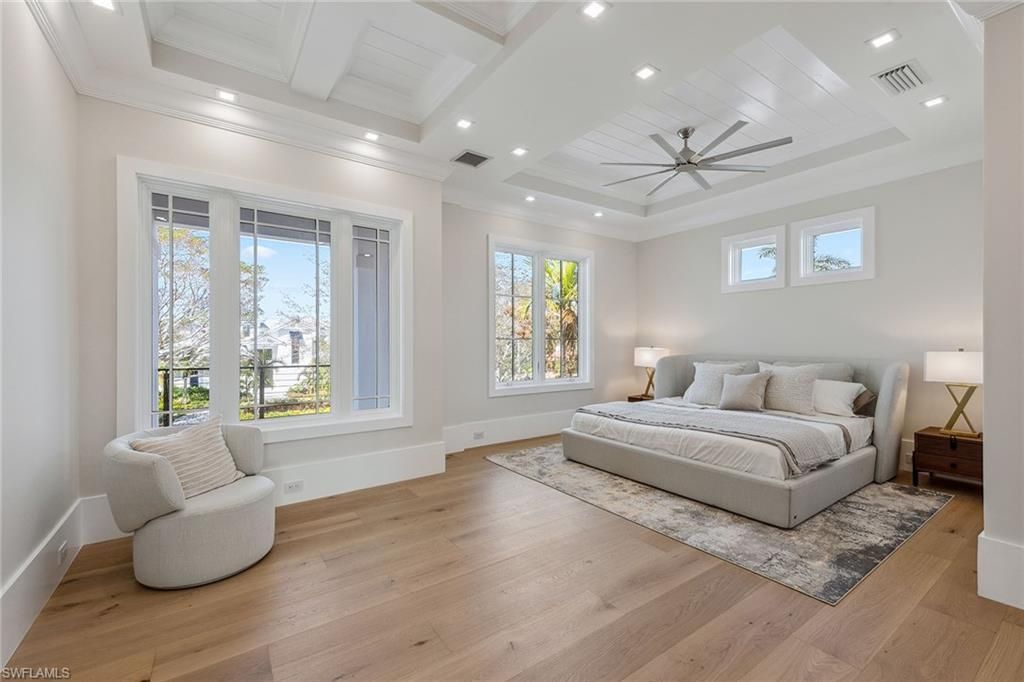 3280 Crayton Rd, Naples, FL 34103 Photo