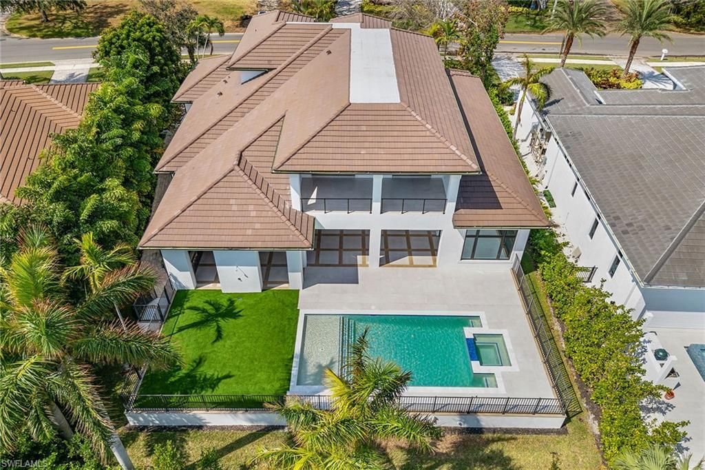 3280 Crayton Rd, Naples, FL 34103 Photo