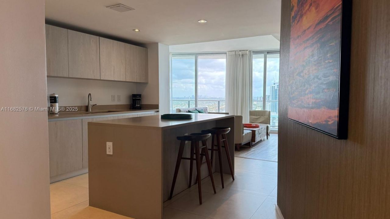 4111 S Ocean Dr, Unit 1512, Hollywood, FL 33019 Photo
