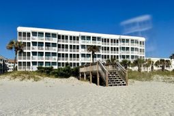 9580 Shore Dr. photo 4