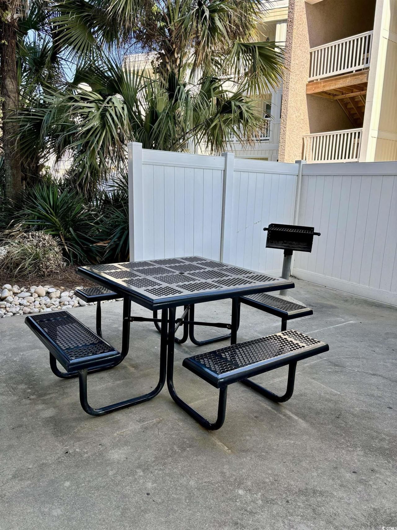 9580 Shore Dr. Photo 36