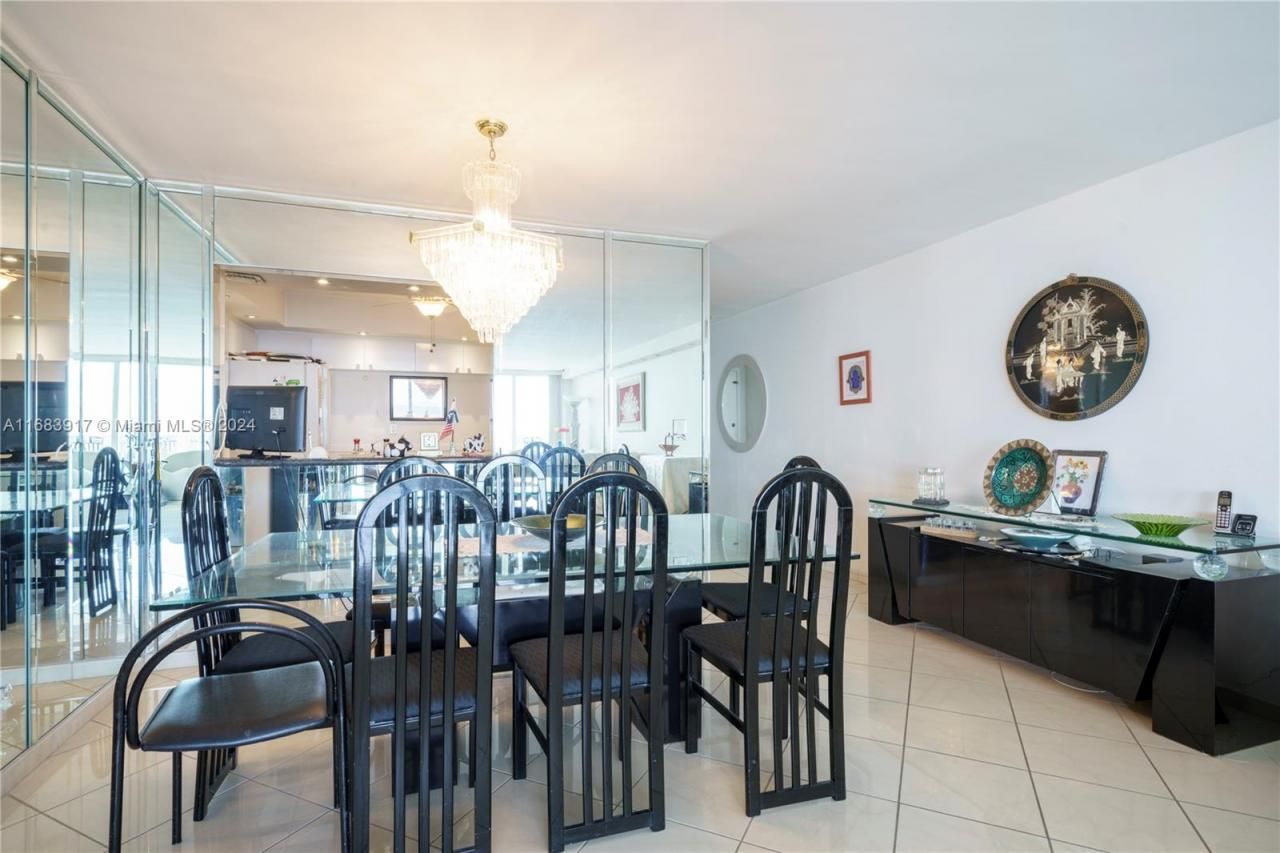 3140 S Ocean Dr, Unit 304, Hallandale Beach, FL 33009 Photo