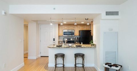 450 N Arlington Avenue, Unit 507, Reno, NV 89503 Photo