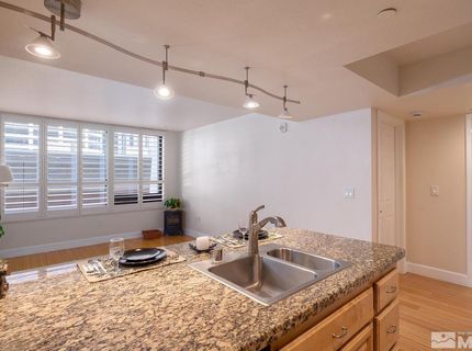 450 N Arlington Avenue, Unit 507, Reno, NV 89503 Photo