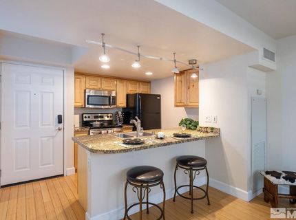 450 N Arlington Avenue, Unit 507, Reno, NV 89503 Photo