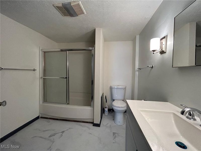 76 Hazelwood Avenue, Barberton, OH 44203 Photo 16