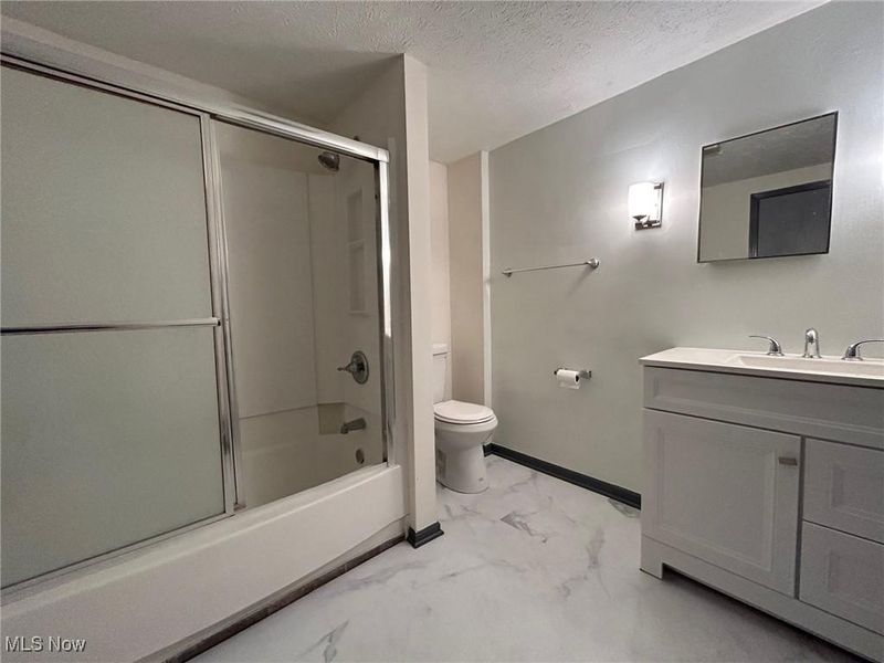 76 Hazelwood Avenue, Barberton, OH 44203 Photo 17