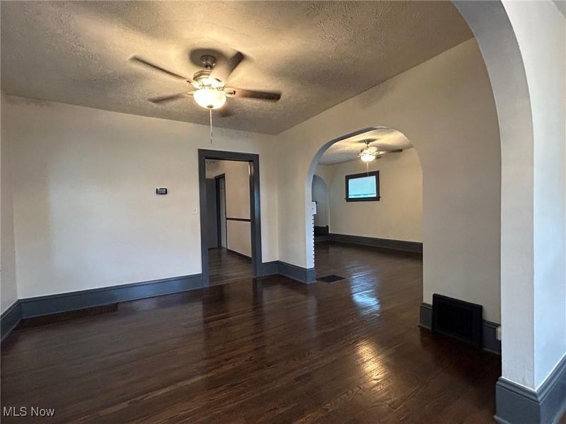 76 Hazelwood Avenue, Barberton, OH 44203 Photo 5