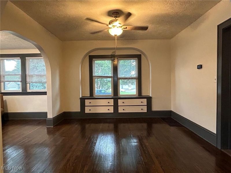 76 Hazelwood Avenue, Barberton, OH 44203 Photo 9