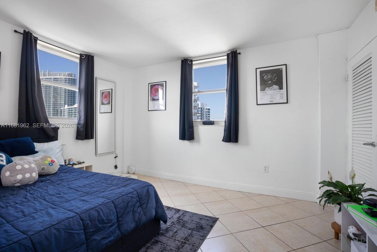 1300 Lincoln Rd, Unit A701, Miami Beach, FL 33139 Photo