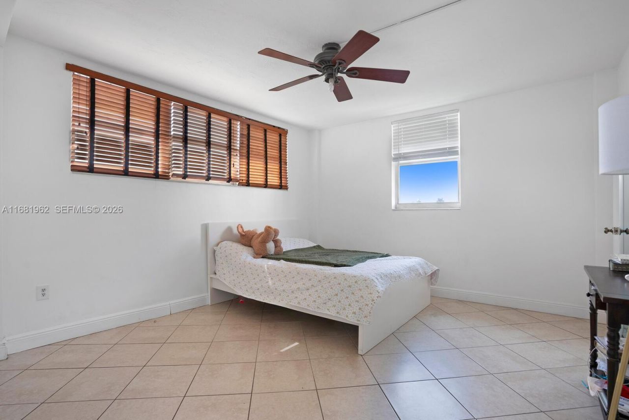 1300 Lincoln Rd, Unit A701, Miami Beach, FL 33139 Photo