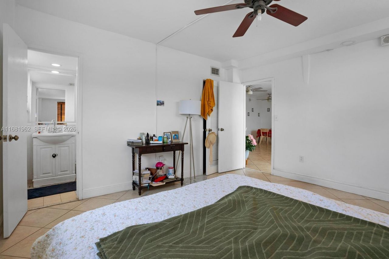 1300 Lincoln Rd, Unit A701, Miami Beach, FL 33139 Photo