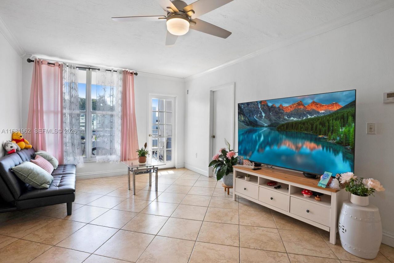 1300 Lincoln Rd, Unit A701, Miami Beach, FL 33139 Photo