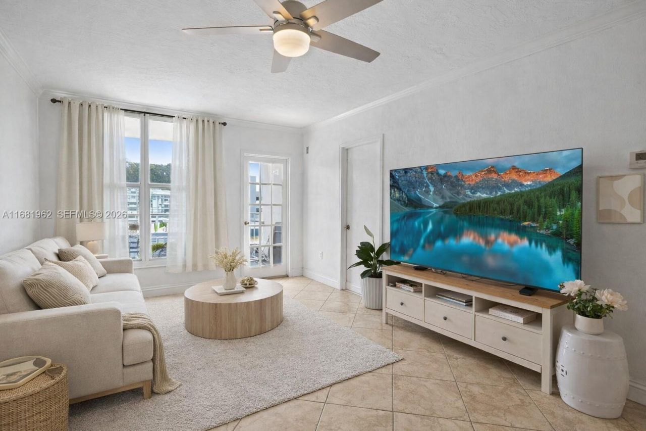 1300 Lincoln Rd, Unit A701, Miami Beach, FL 33139 Photo