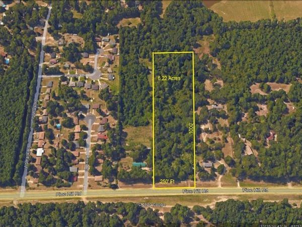 6095 Pine Hill Road, Shreveport, LA 71107