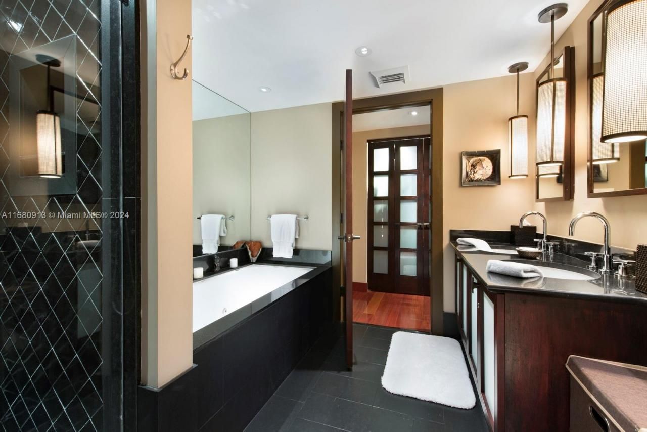 101 20th St, Unit 2603, Miami Beach, FL 33139 Photo