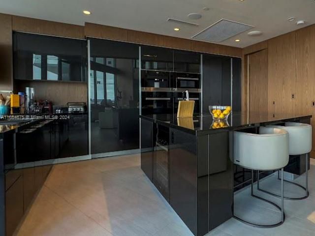 18555 Collins Ave, Unit 5203, Sunny Isles Beach, FL 33160 Photo