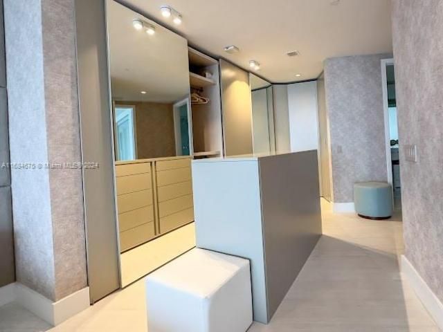 18555 Collins Ave, Unit 5203, Sunny Isles Beach, FL 33160 Photo