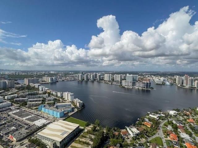 18555 Collins Ave, Unit 5203, Sunny Isles Beach, FL 33160 Photo