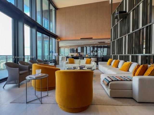 18555 Collins Ave, Unit 5203, Sunny Isles Beach, FL 33160 Photo