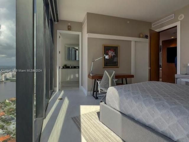 18555 Collins Ave, Unit 5203, Sunny Isles Beach, FL 33160 Photo