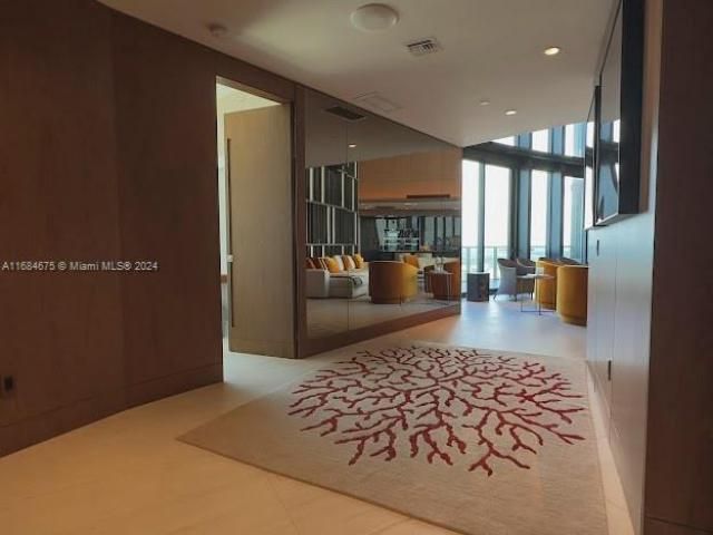 18555 Collins Ave, Unit 5203, Sunny Isles Beach, FL 33160 Photo