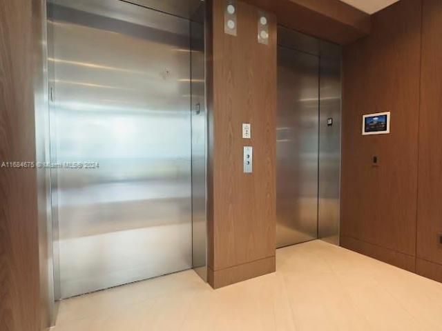 18555 Collins Ave, Unit 5203, Sunny Isles Beach, FL 33160 Photo