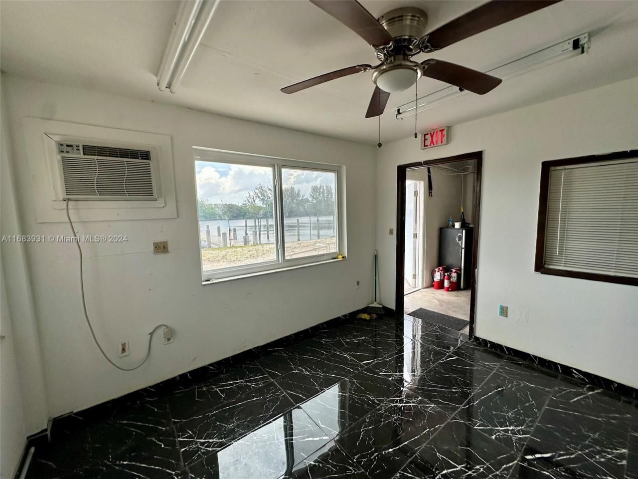 2599 NW 37th Ave, Miami, FL 33142 Photo