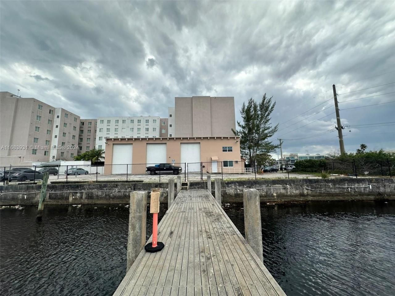 2599 NW 37th Ave, Miami, FL 33142 Photo