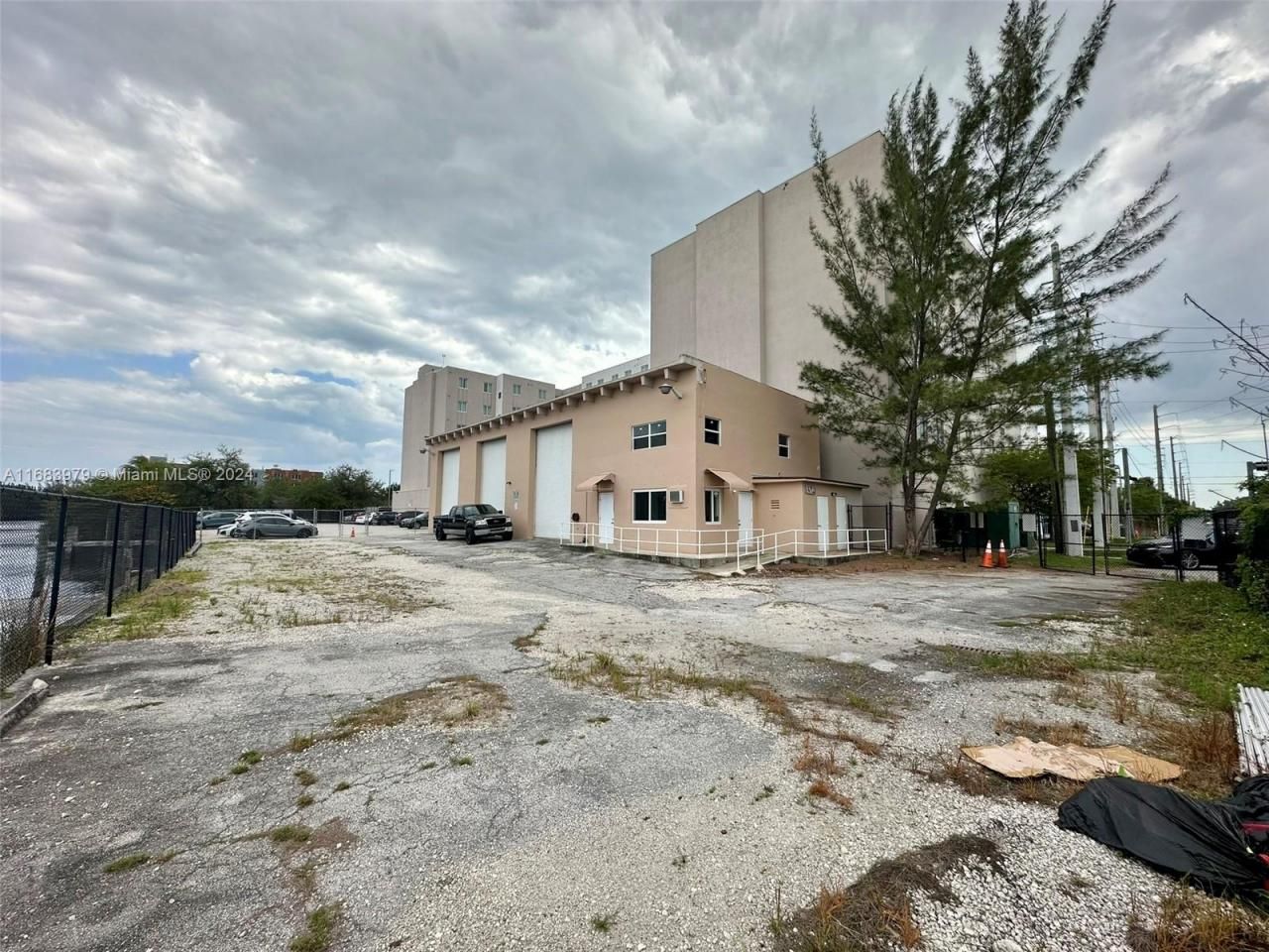 2599 NW 37th Ave, Miami, FL 33142 Photo