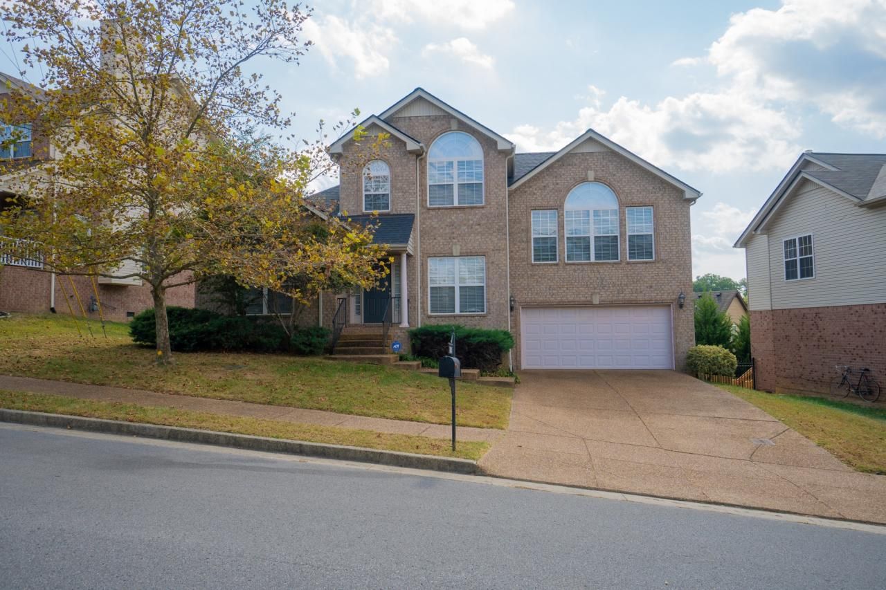 7433 Stecoah St, Antioch, TN 37013 Main Photo