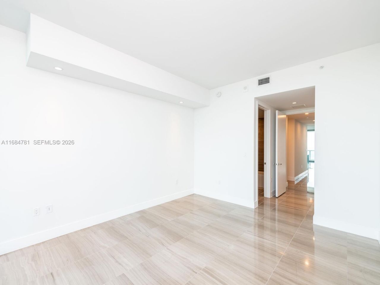 6901 Collins Ave, Unit 701, Miami Beach, FL 33141 Photo