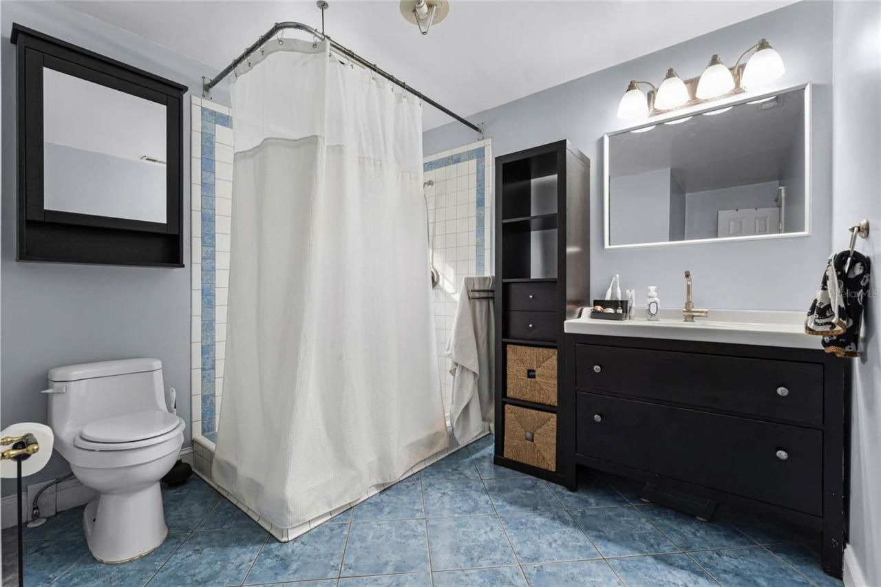 2935 Aein Road, Orlando, FL 32817 Photo